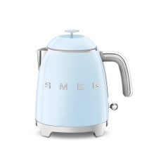 Smeg 50's Style Kedel 0.8L Pastelblå – Elegance og Funktionalitet til Dit Køkken!