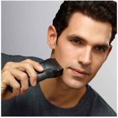 "Køb BRAUN Sort Shaver 300s - Effektiv, Stilren og Holdbar Barbering | Varenummer: 4210201163305"