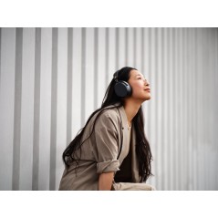Sennheiser MOMENTUM 4 Trådløs Hovedtelefoner - Eksklusiv Lyd i Sort | Komfort & Stil