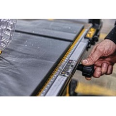 DeWALT DWE7492 Bordsav 2000W - Professionel Kvalitet til Præcise Snit | Varenummer: 5035048692653
