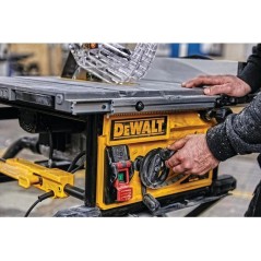 DeWALT DWE7492 Bordsav 2000W - Professionel Kvalitet til Præcise Snit | Varenummer: 5035048692653
