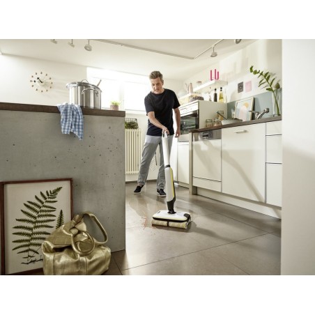 Kärcher FC 7 Cordless Poselstøvsuger - Effektiv, Trådløs Rengøring til Dit Hjem!