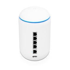 Ubiquiti UniFi Dream Machine Trdls Router - Ultimativ Ydelse og Smart Wi-Fi til Dit Hjem!