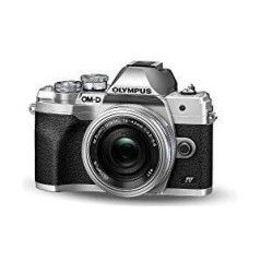 Olympus OM-D E-M10 Mark IV - 20,3 Megapixel Sølv Digitalkamera - Professionel Kvalitet og Fantastiske Billeder!