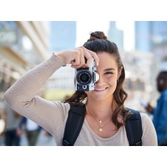 Olympus OM-D E-M10 Mark IV - 20,3 Megapixel Sølv Digitalkamera - Professionel Kvalitet og Fantastiske Billeder!