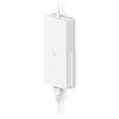 Ubiquiti An AC power adapter delivers