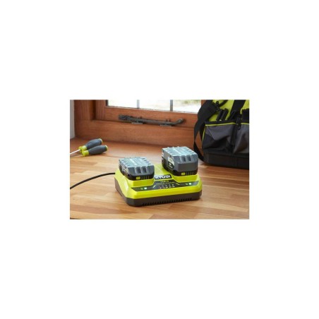 Ryobi RC18240 - Effektiv Oplader til Dine Batterier | Kvalitet & Pålidelighed - Varenummer: 4892210205094