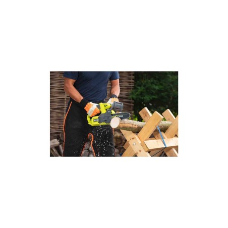 Ryobi RY18CS20A-0 - Effektiv, alsidig og kraftfuld kædesav til dit næste projekt!