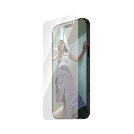 Sikre din iPhone 16 Pro med SAFE fra PanzerGlass - Ultra-Wide Fit til perfekt beskyttelse!