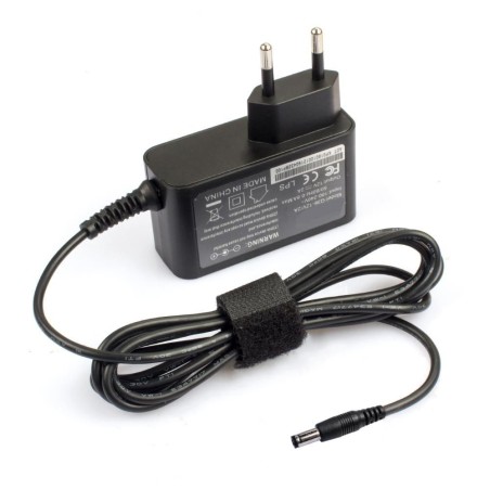 Kraftfuldt CoreParts Power Adapter 24W 12V 2A – MBA1253 – Stabil og effektiv strømforsyning