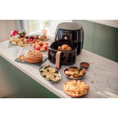 Philips Premium Collection HD9867 Airfryer XXL - Rask og Sund Madlavning med Dyb Sort/Kobber Design, 2.2kW Effekt!